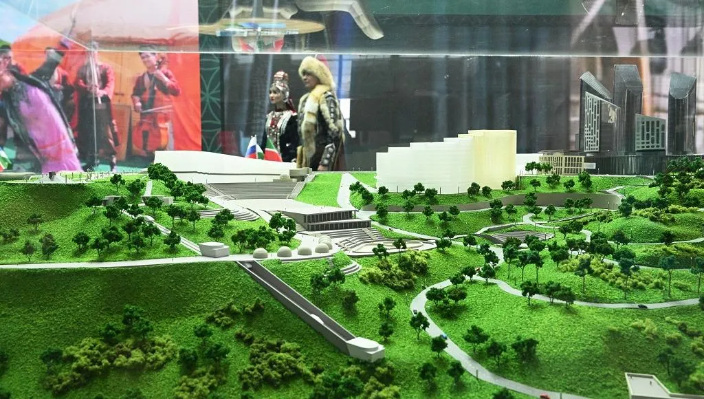 Выставка на KazanForum-2023: от напечатанного на 3D-принтере дома до «халяльного» поселка