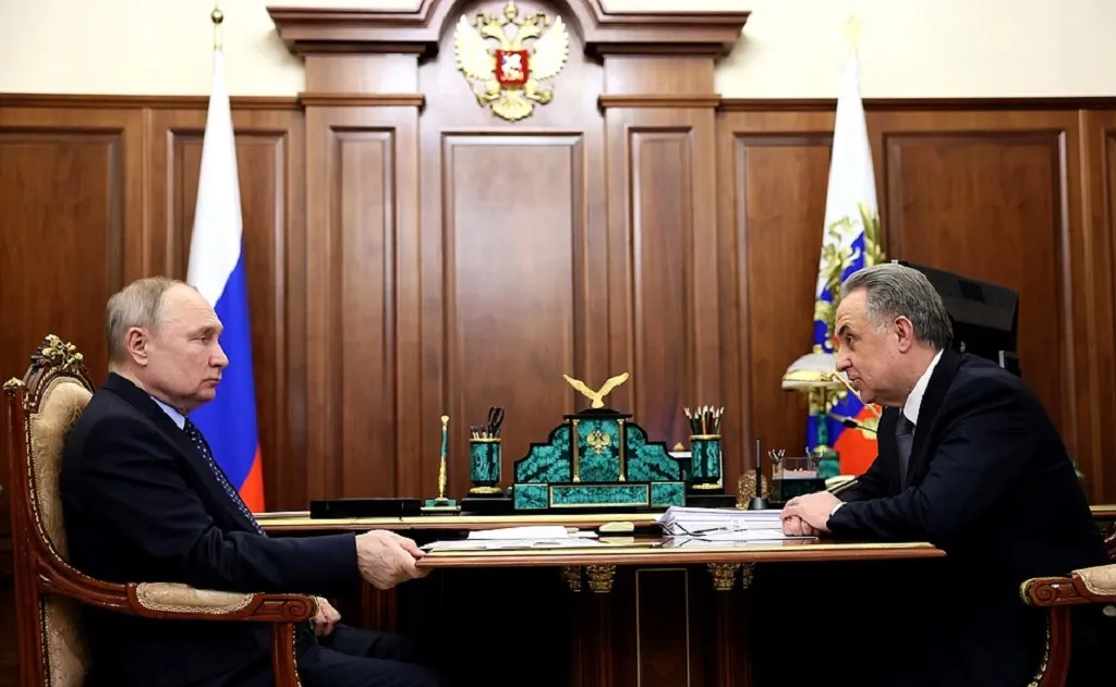 Итоги недели: диалог Путина с Мутко и заявления Файзуллина