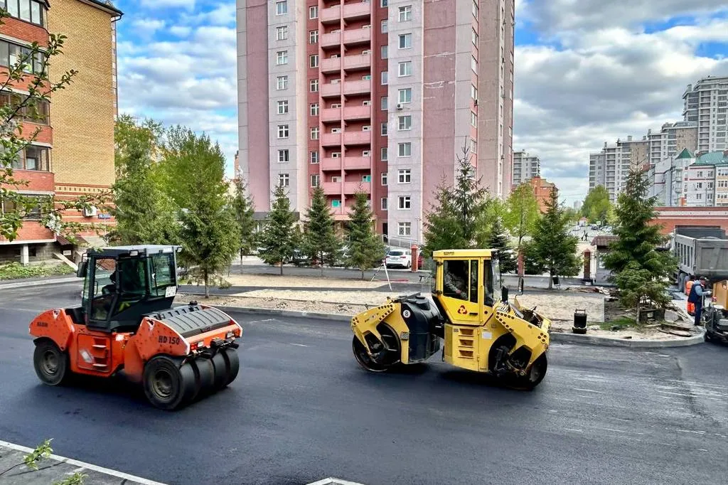 По программе «Наш двор» в Казани создали 5 тыс. парковочных мест и установили 4,5 тыс. светильников