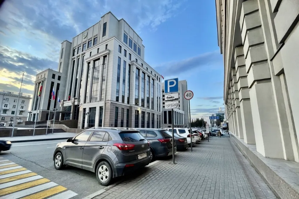 До конца года на муниципальных парковках Казани добавят почти 1600 мест