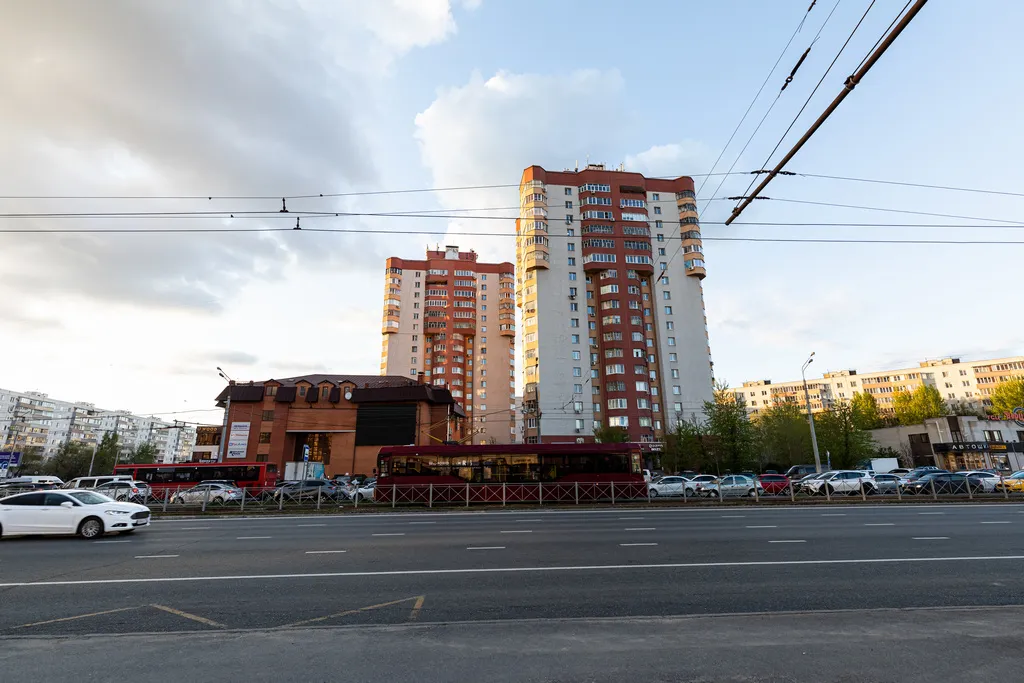 Можно ли узнать собственника квартиры по кадастровому номеру или адресу?