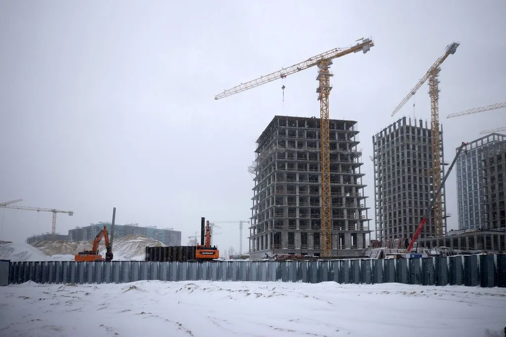 В Казани начали строить 12-километровую дамбу «Новой Портовой»