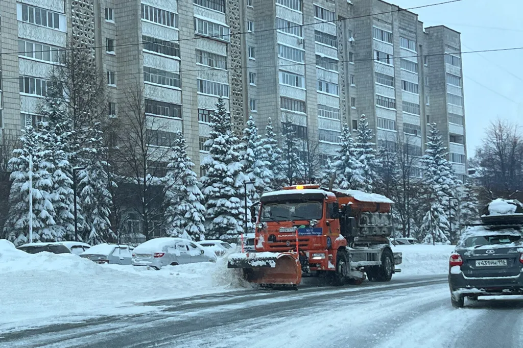 На полную ликвидацию последствий снегопадов в Казани потребуется около двух недель