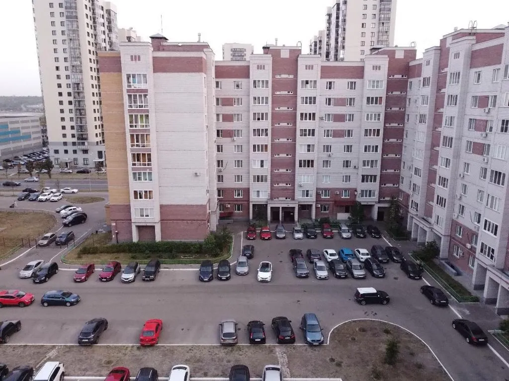 Житель дома на Сибгата Хакима: "Здесь отличная транспортная развязка, но за природой надо ехать на дачу"