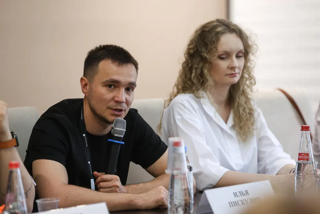 На форуме «Движение» в Сочи анонсировали запуск сервиса по поиску сотрудников в сфере недвижимости