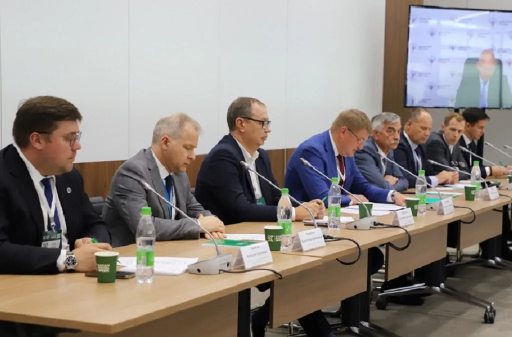 Минстрой РФ: «Нам не хватает культуры работы с «цифрой»