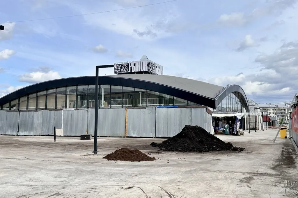 На месте ларьков вблизи Московского рынка в Казани разобьют сквер