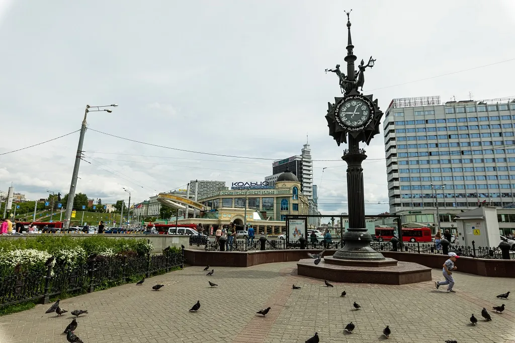 Вахитовский район — это центр города, что априори влечет за собой загрязненность выхлопными газами.