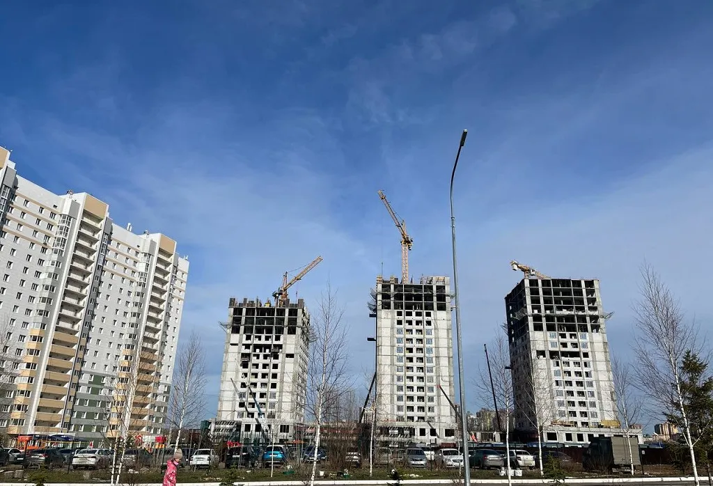 Сильно подорожал цемент. Сейчас мы продаем 50-килограммовый мешок по 600 рублей. А пять лет назад мы продавали его по оптовой цене в 260 рублей.