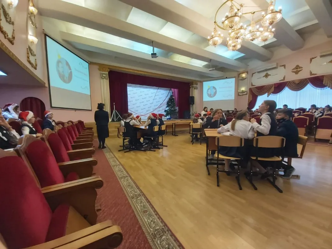 Мероприятие для 5-8 классов в актовом зале гимназии №7. Фото: vk.com/gmn7kzn 