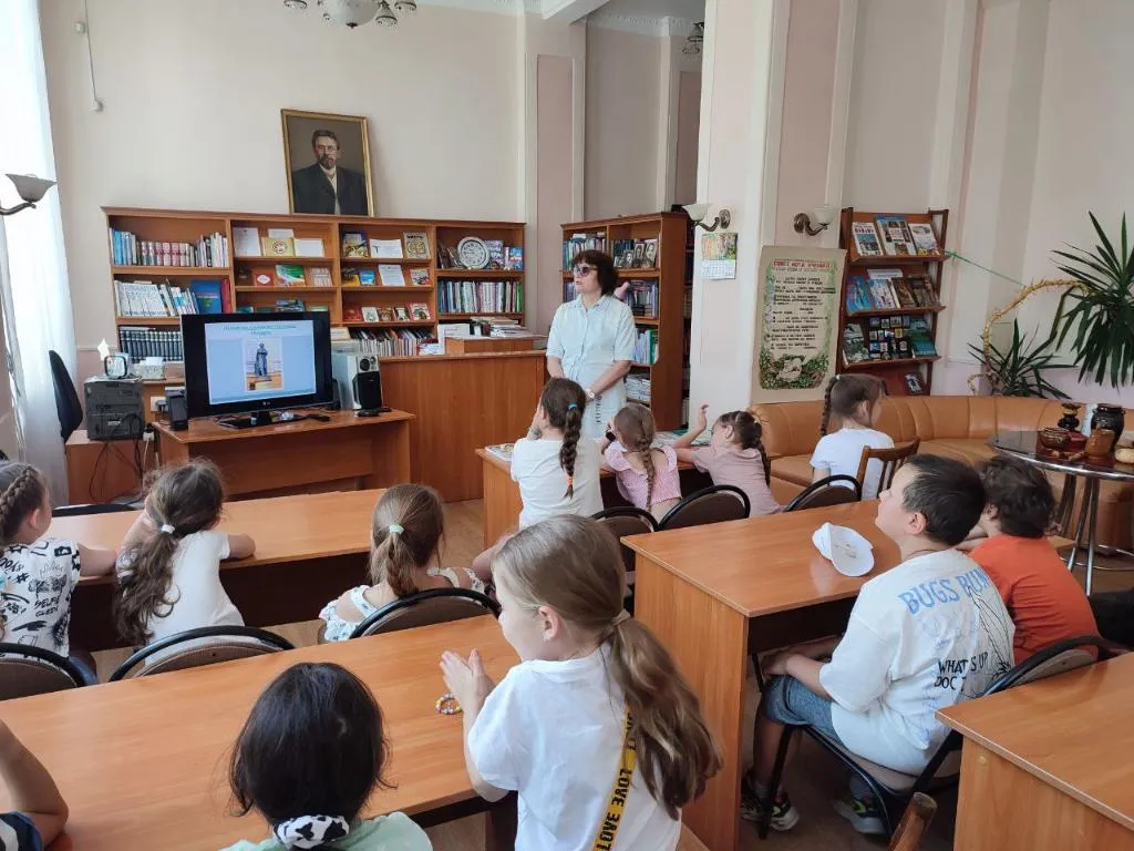 Здание школы Елена-Сервис расположено на ул. Королева, 3. В школе учатся 450 человек. Фото: t.me/elena_servis_kzn