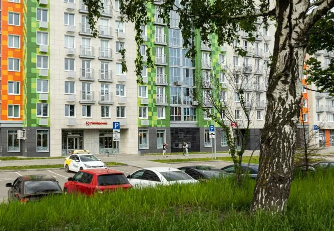 В комплексе есть популярные продуктовые магазины. Фото: Урбан Медиа