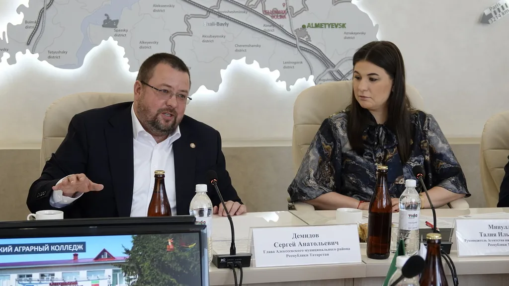 Демидов рассказал, что открылась новая база отдыха «Белка» и ведется строительство двух отелей. Фото: АИР РТ