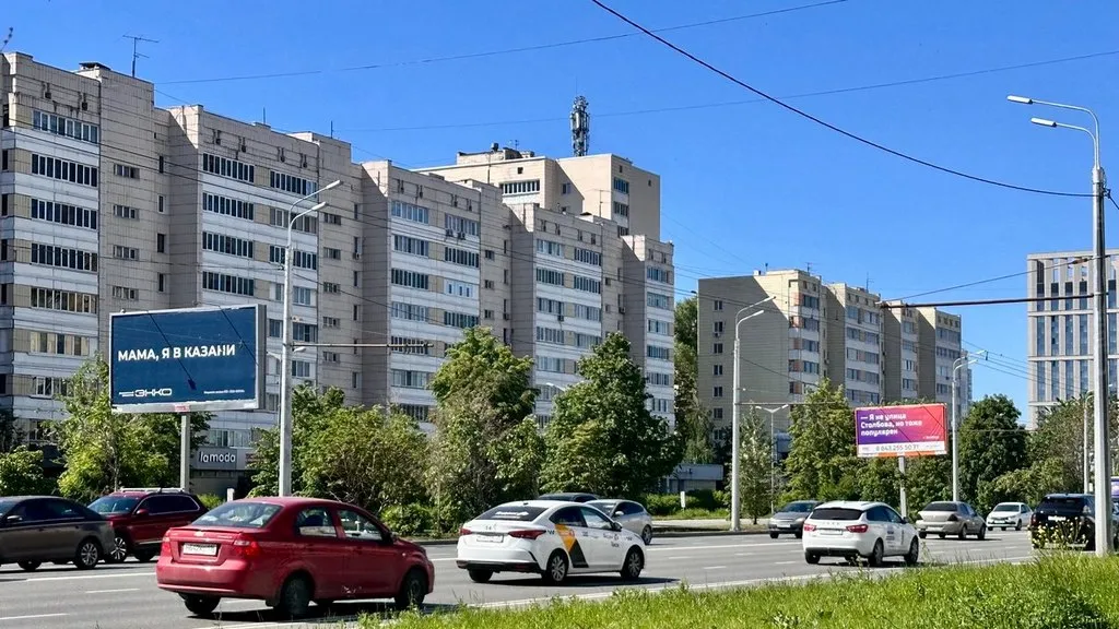 В советские годы типовая архитектура позволяла в короткие сроки строить большое количество домов. Сейчас причины однообразия жилых зданий другие. Фото: Урбан Медиа