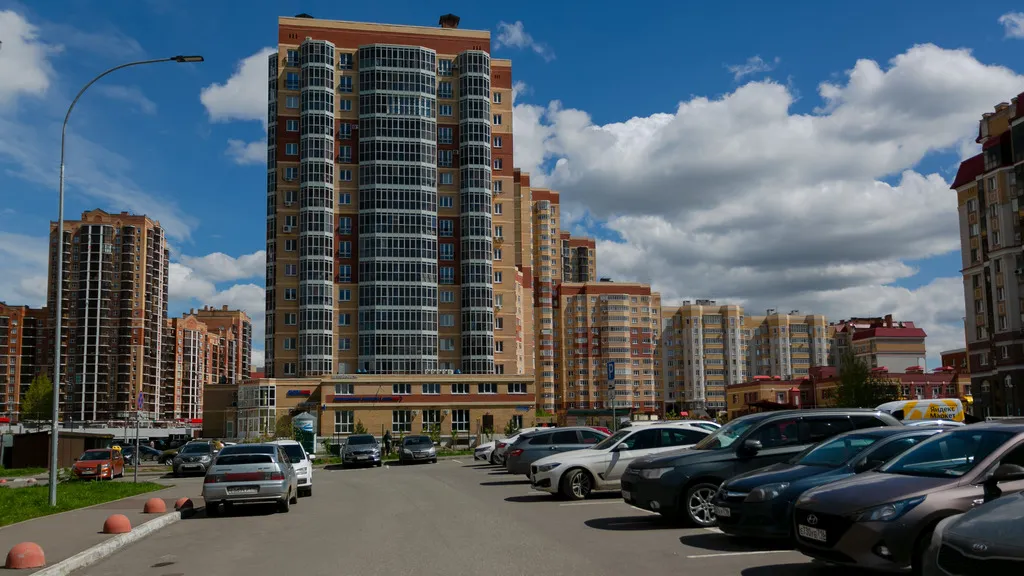 Еще одно звено, которое может повлиять на внешний облик города в плане многоэтажного строительства — это муниципальная власть. Фото: Урбан Медиа