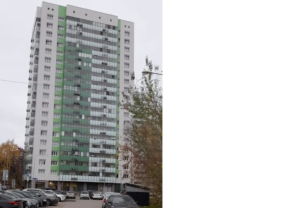 Рядом с Green City находится железнодорожная станция «Новаторов», откуда можно добраться до центра города или отправиться в Арск.