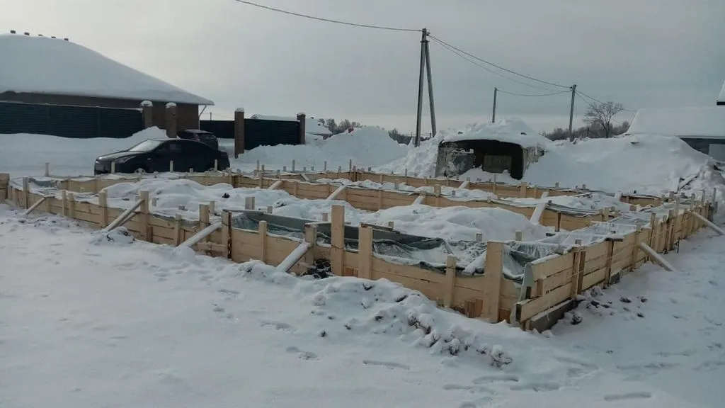 Компания ООО «Бриз-строй» работала на строительном рынке под брендом «Построй дом». От действий, а скорее бездействий строительной фирмы пострадали порядка 20 семей, которые брали кредиты, вкладывали в строительство маткапитал и деньги за проданные квартиры. Фото предоставлено героями статьи