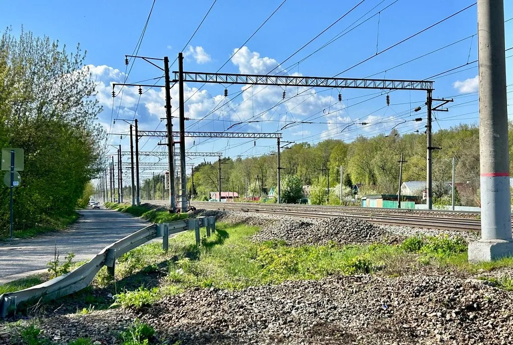 Одно из преимуществ Зеленодольского района - наличие электрички. Фото: Урбан Медиа