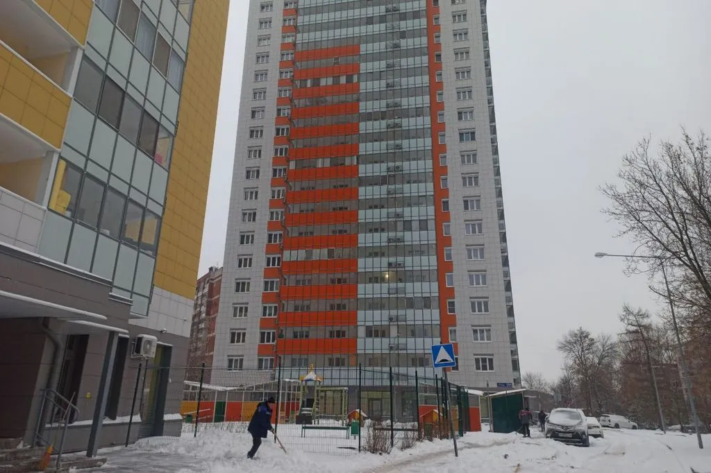  Также УК предоставила копию финансово-лицевого счета и справку об отсутствии задолженности по коммунальным платежам, в том числе по капитальному ремонту. Фото предоставлены героями статьи
