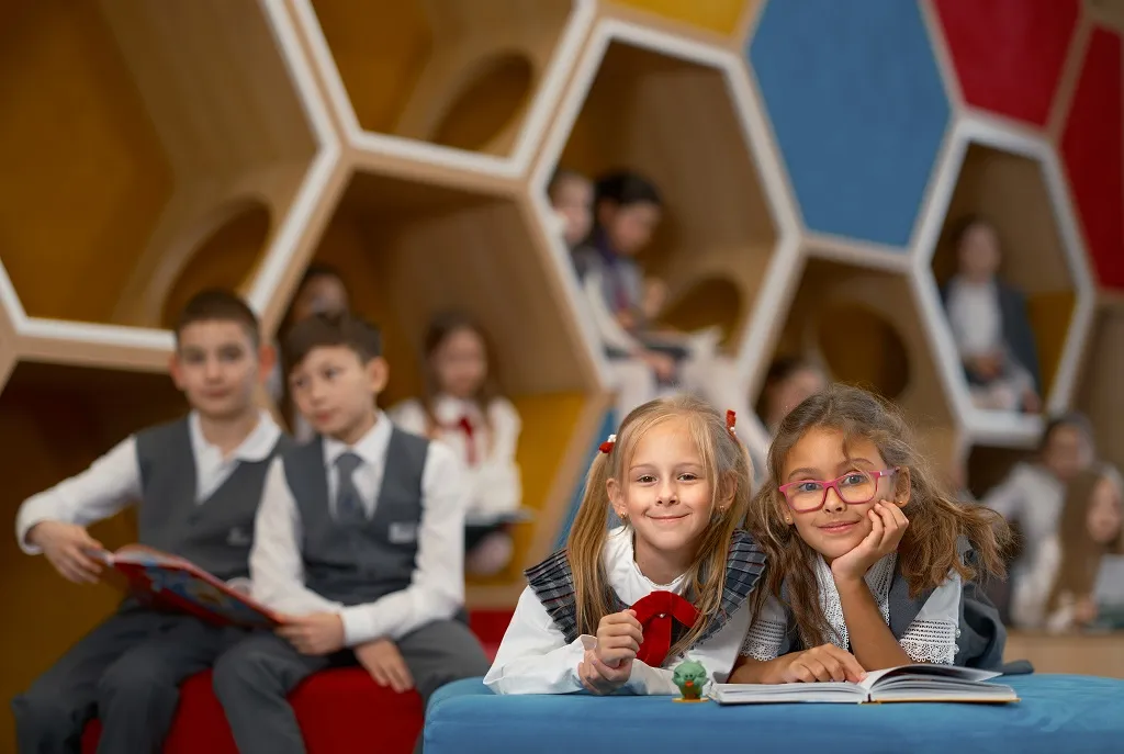 Каждый школьник в BC Academy сдает годовой проект, результаты которого представляет на итоговой ярмарке стартапов. Фото: архив Бала-Сити