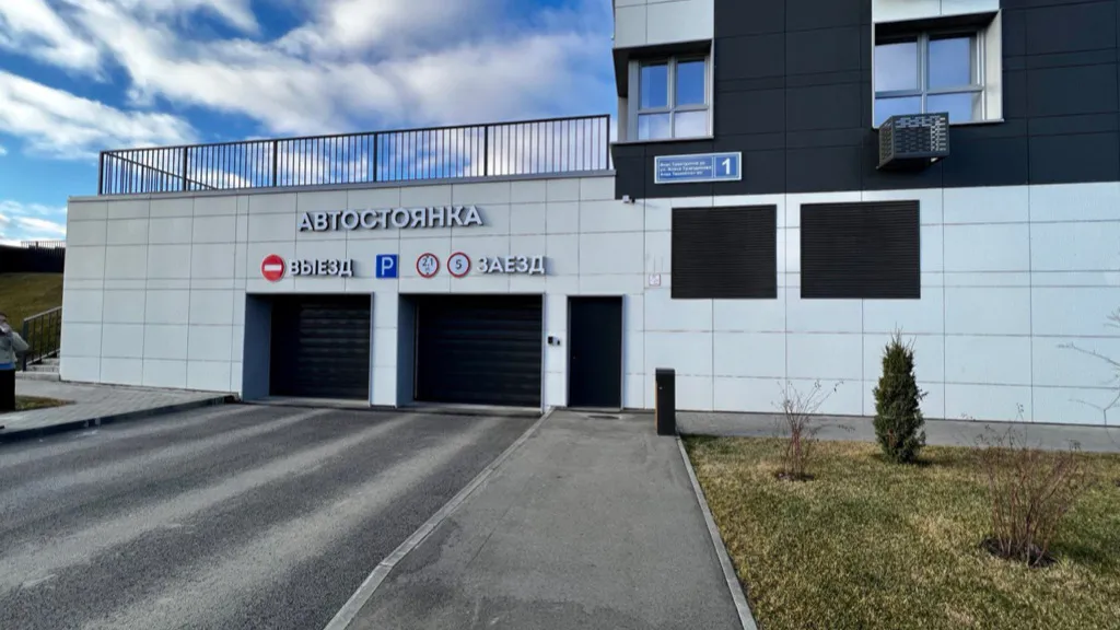 Штрафы за парковку на зеленых зонах Казани будут приходить автоматически