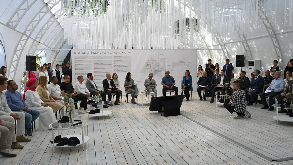 Дома с «фишками», экоотели, глэмпинги и велнес: тренды в загородном отдыхе — 2023