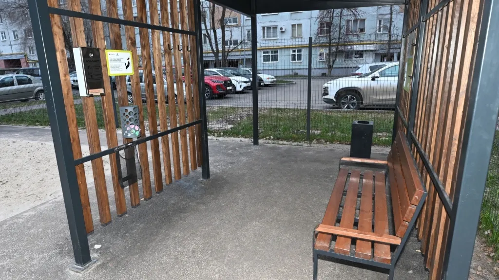 Первую площадку для гигиенического выгула собак открыли в Казани