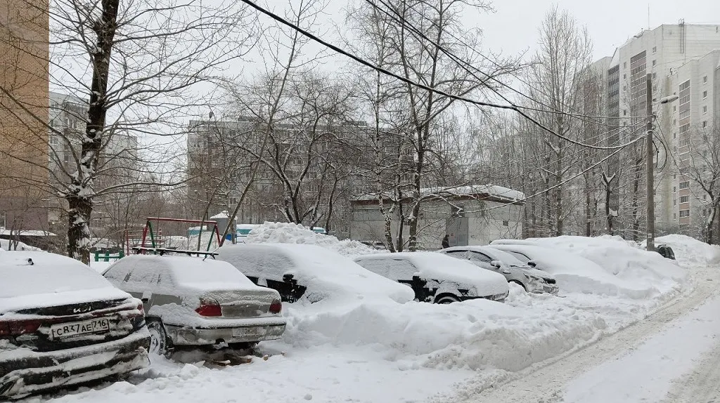 Жители Казани оставили свыше 2,8 тыс. жалоб на уборку дворов