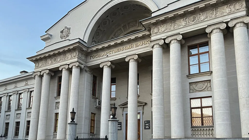 Клиентам ликвидируемого челнинского «Автоградбанка» придется выплачивать ипотеку