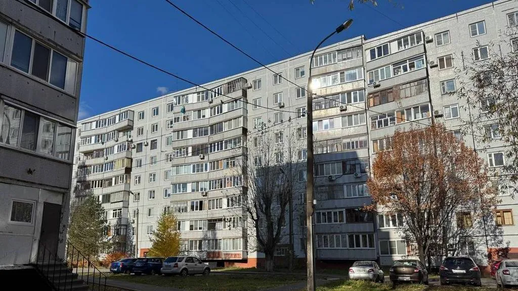 Как я жила в брежневке: квартира с мастерской на балконе и качелями в коридоре