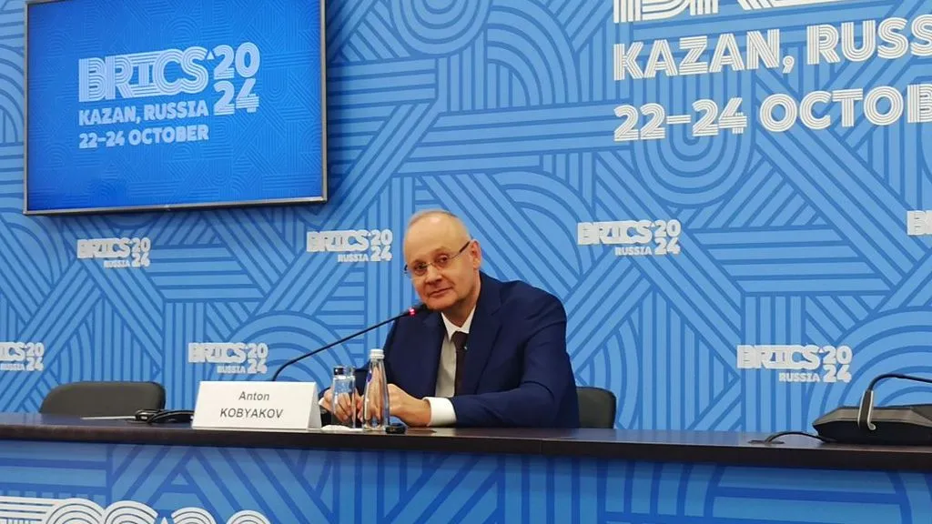 «Всем джинсы, всем жвачки и все похожи друг на друга» — это не про БРИКС