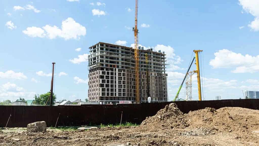 «Всегда одна и та же история»: как в Казани обсуждали проблемы производства стройматериалов