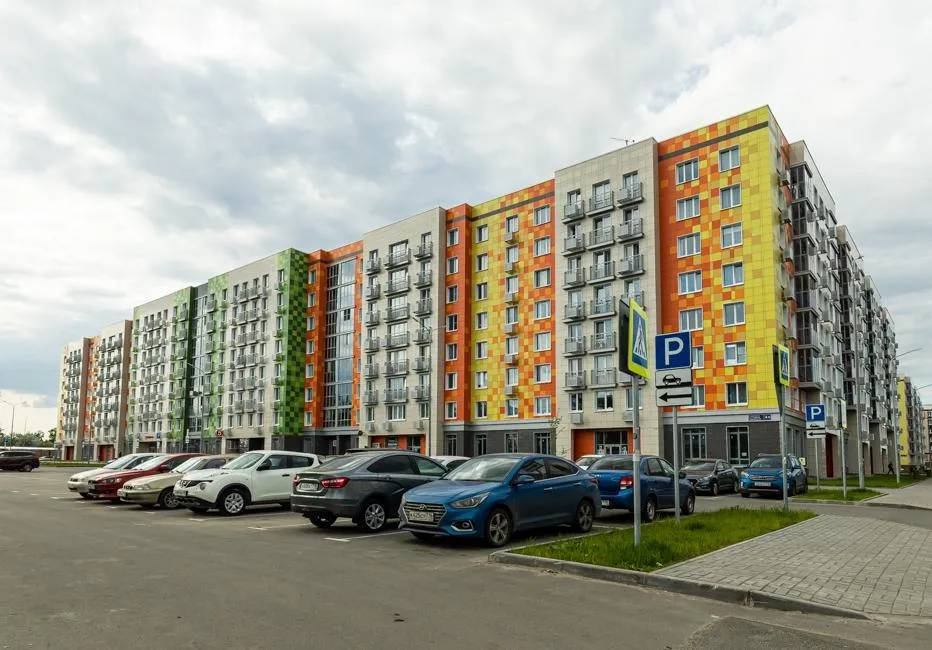 ЖК «Яркий»: куда ходить в магазин и в школу