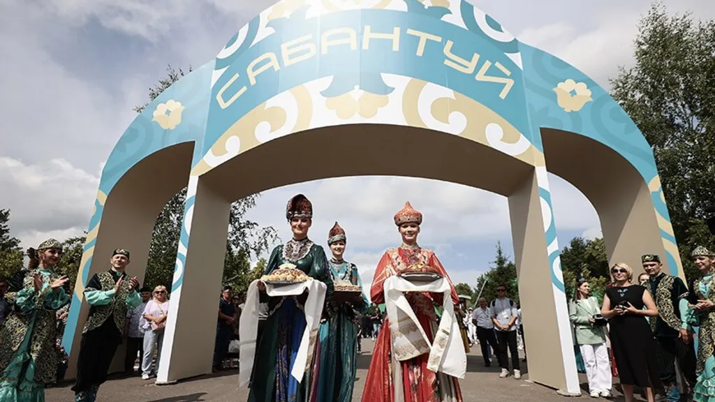 Сабантуй в Казани — 2026: площадки, артисты и транспорт