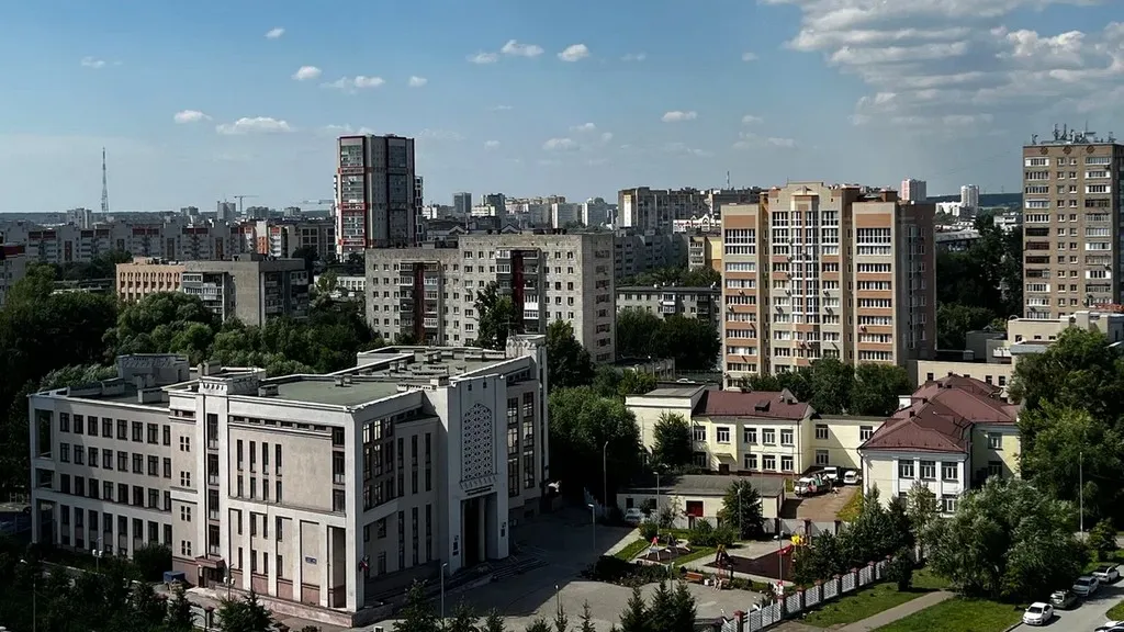 «10 трлн – оборот сделок с недвижимостью, значительная часть проходит всерую»: кому и как поможет закон о риелторах