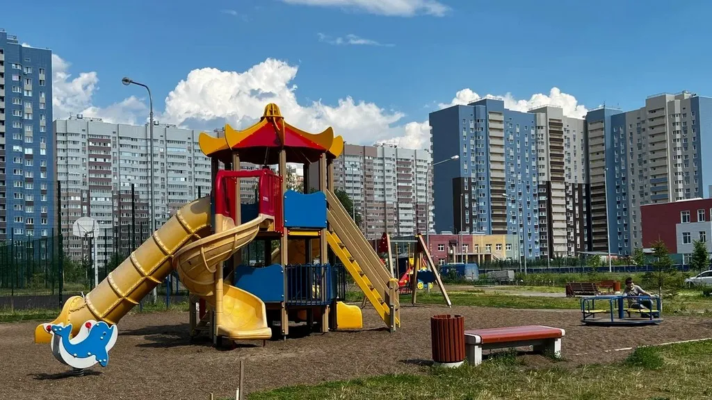 Банкам выделили дополнительно 350 млрд рублей на семейную ипотеку