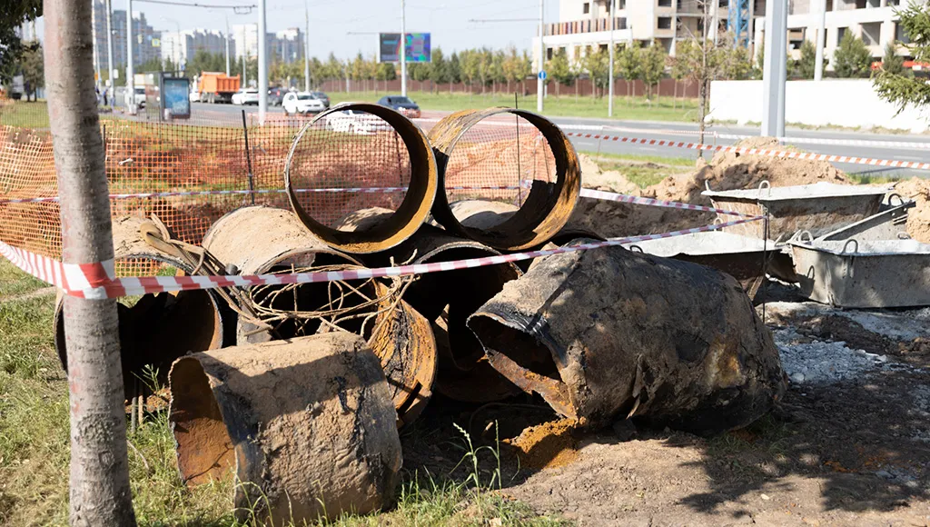 К концу сентября в Казани завершится ремонт водопровода на пр. Камалеева