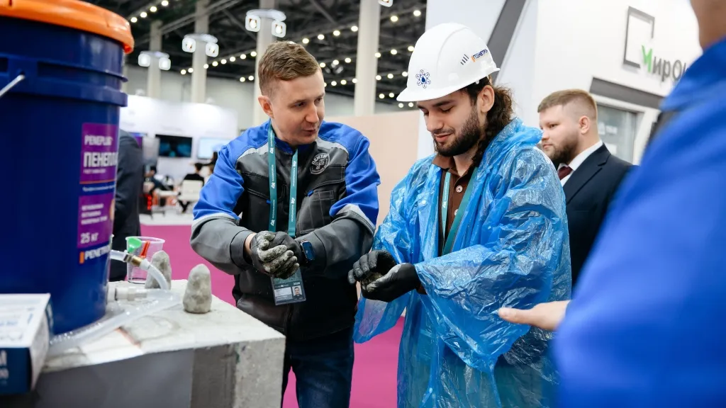 ИИ в стройку, лес в многоэтажки: что показали на International Property Market в Казани