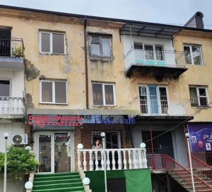 Поездка в Абхазию: в город, где живут грузины, и нет настоящего моря и туристов
