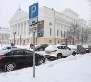 Платные и бесплатные парковки в Казани