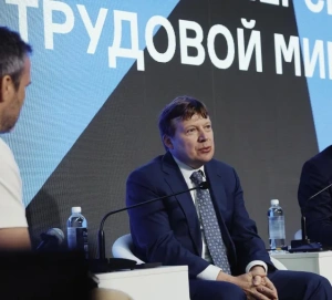 Вместо таджиков и узбеков – индусы и северные корейцы: как изменится облик мигрантов на стройке