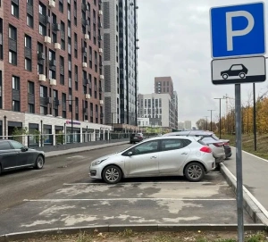 Глава Минстроя РТ о парковках: «Около каждого ЖК не построишь футбольное поле для машин»