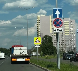 В Казани начали автоматически фиксировать остановку под запрещающим знаком