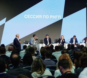 Никого спасать не будем: о чем договорились девелоперы и Минстрой на форуме в Сочи?